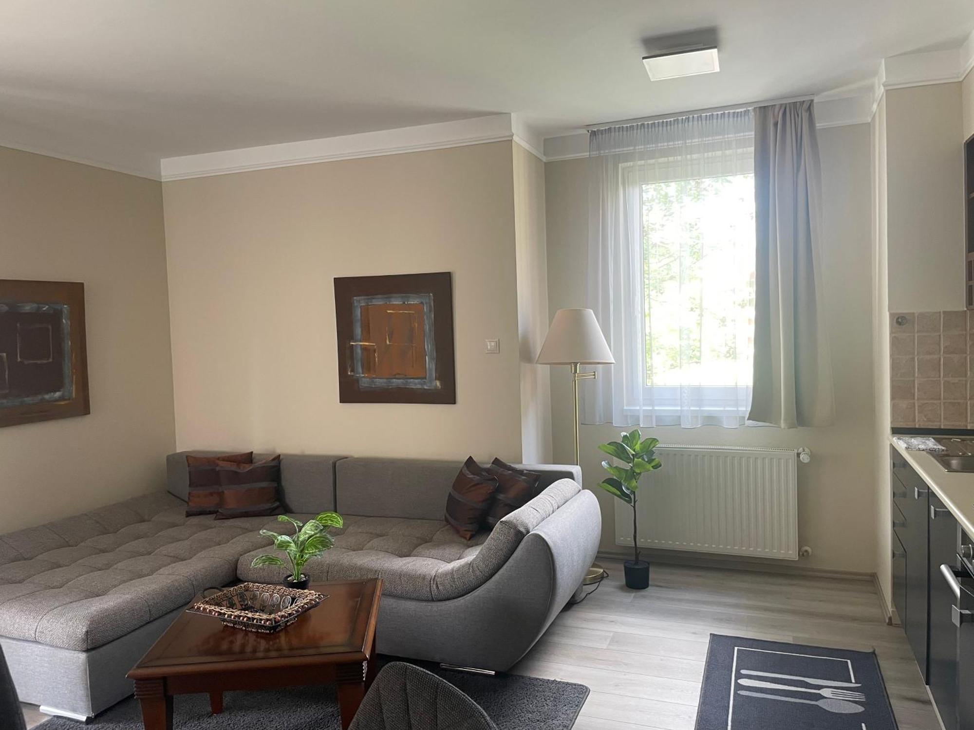 Europa Birdland Apartman Bük Екстериор снимка